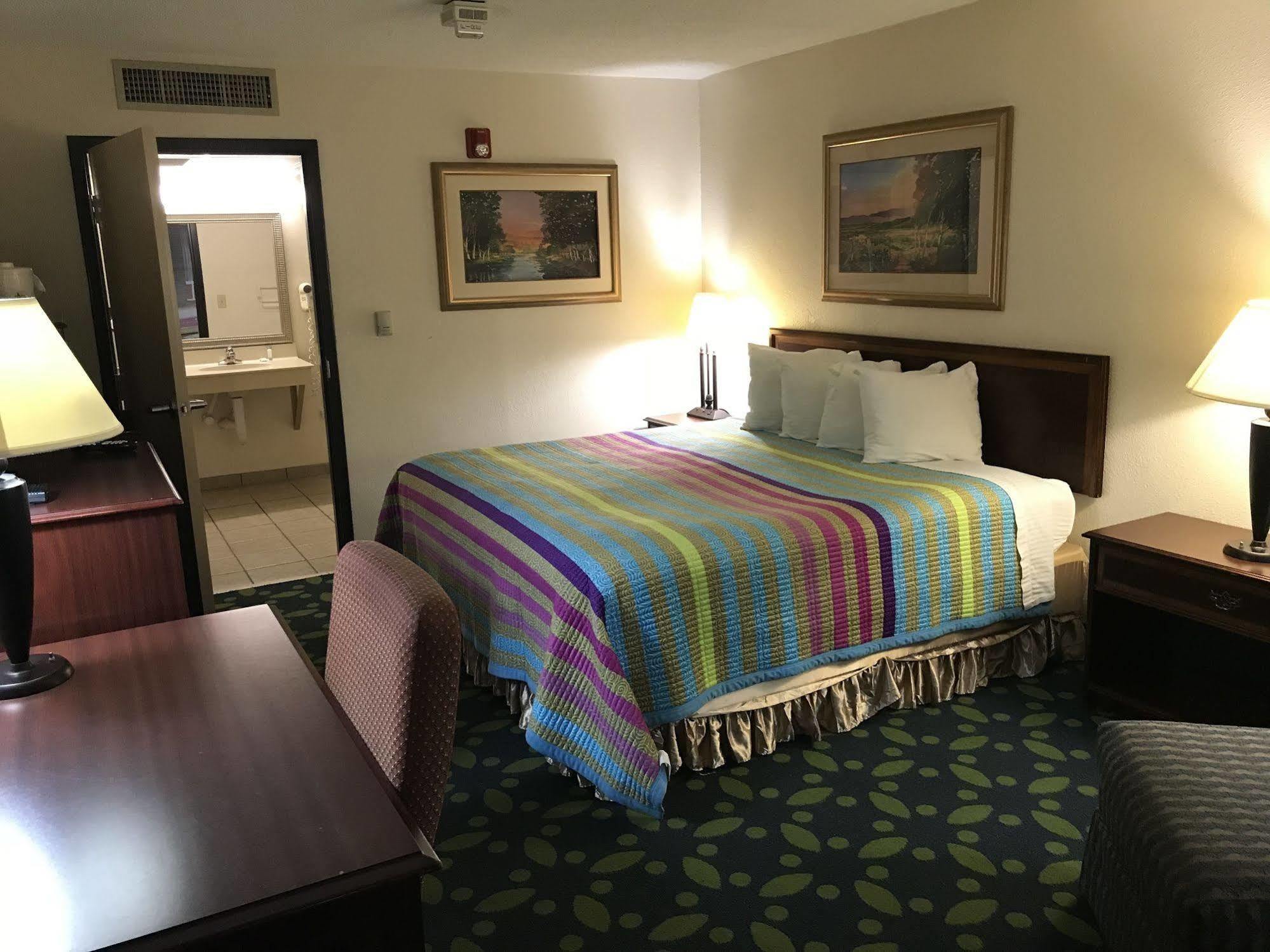 Holiday Inn Jonesboro Ngoại thất bức ảnh