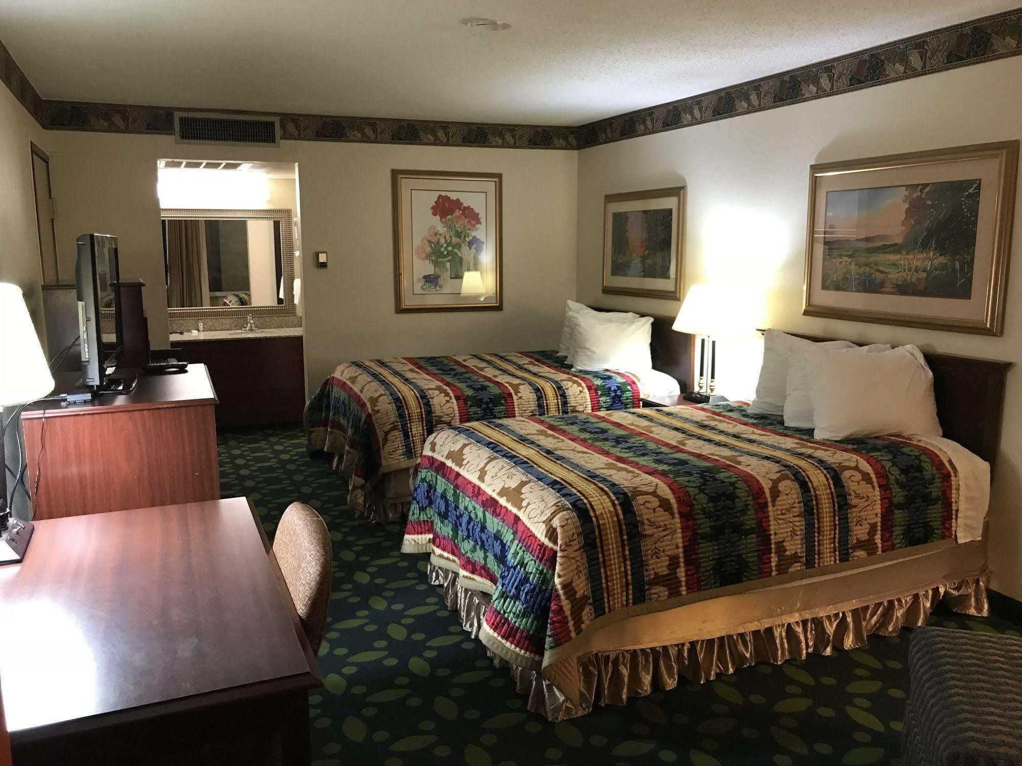 Holiday Inn Jonesboro Ngoại thất bức ảnh