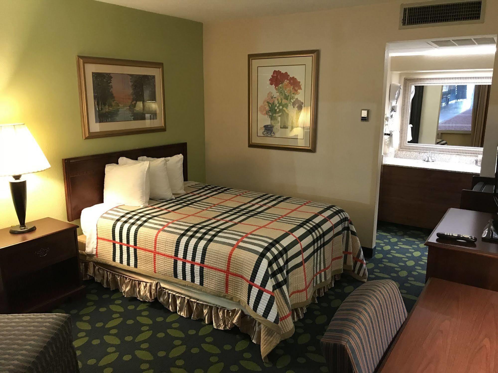 Holiday Inn Jonesboro Ngoại thất bức ảnh